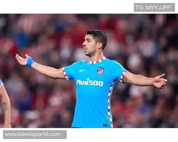 吉滕斯表现不佳引发热议5600万转会费6场比赛颗粒无收