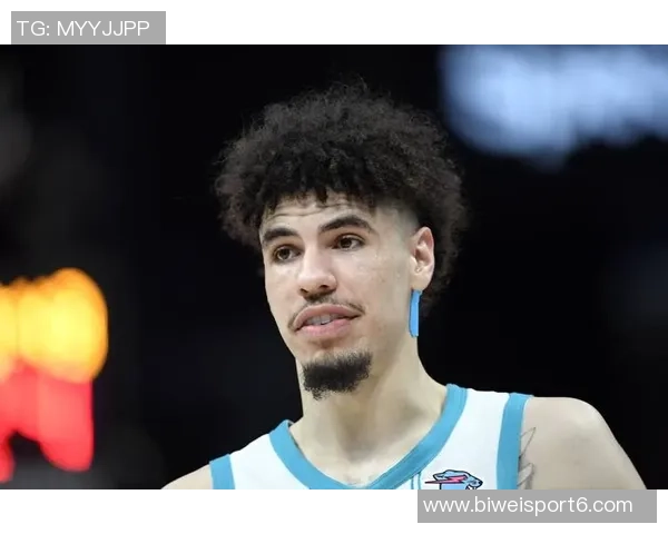 NBA球员为何夜宵成必需品揭秘运动员饮食与表现的关系分析 NBA球员为何夜宵成必需品揭秘运动员饮食与表现的关系分析