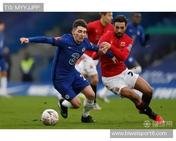 瑞士天空报道那不勒斯冬窗计划租借梅努以增加其出场机会