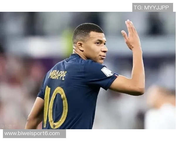 德尚透露姆巴佩脚踝伤势未恶化但换下前再遭撞击引担忧