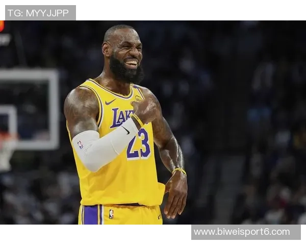 詹姆斯分享休赛期调理身体的经历准备迎接新赛季的挑战与考验